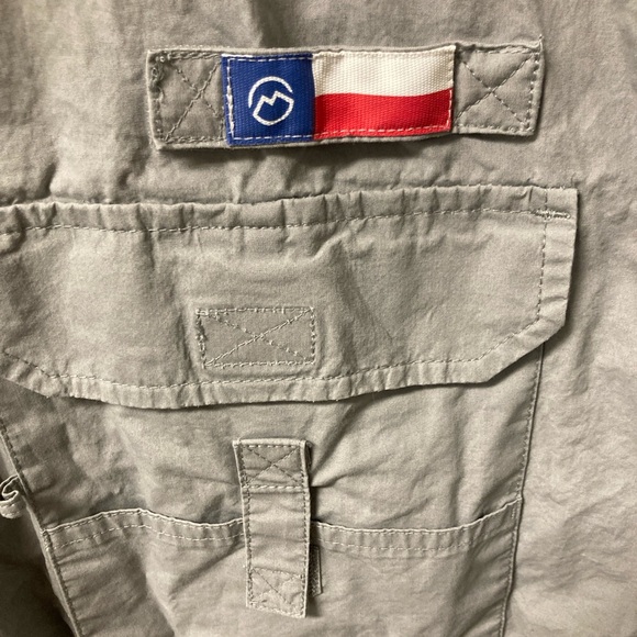 Men’s Short sleeve button up Magellan fishing shirt. Light gray. Size XL - Picture 3 of 5